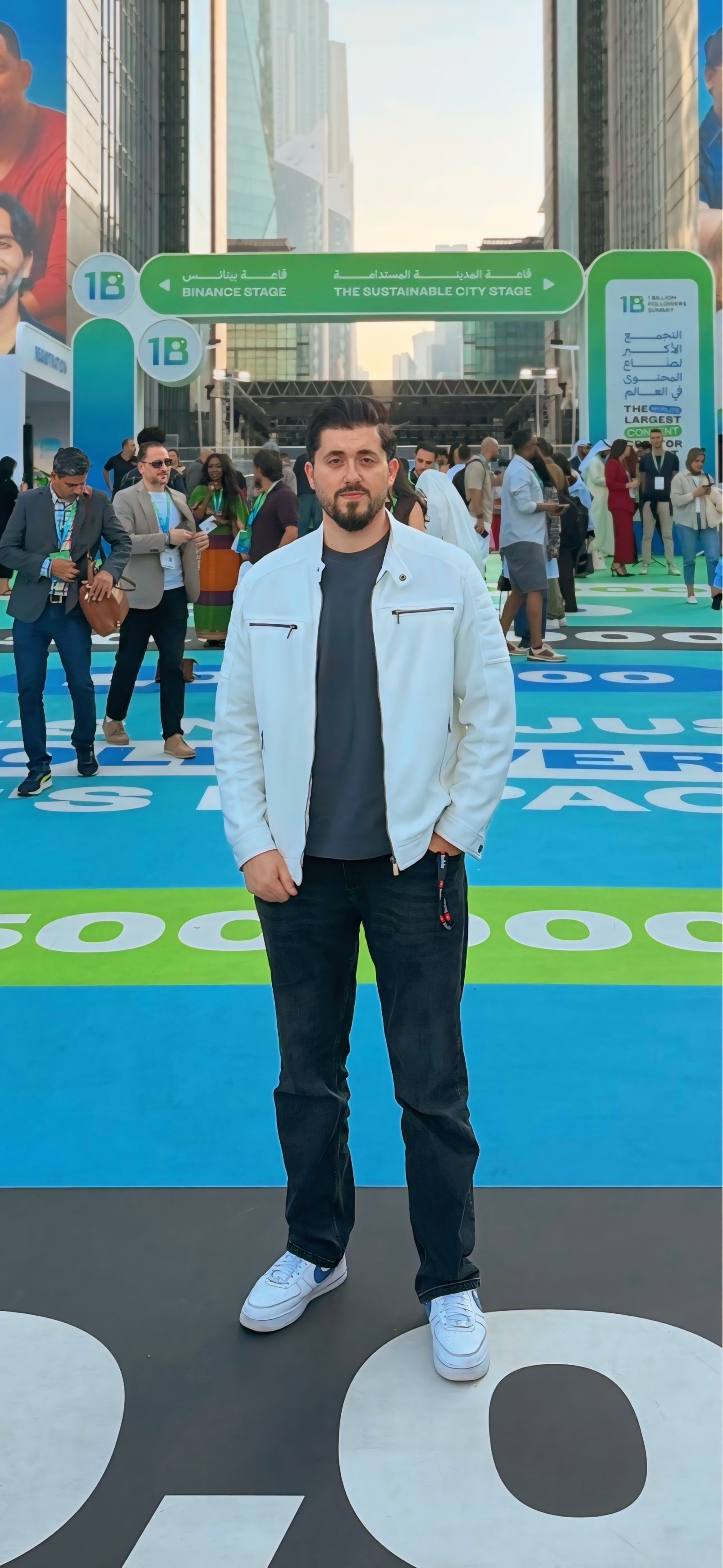 Owheeb at 1 Billion Followers Summit